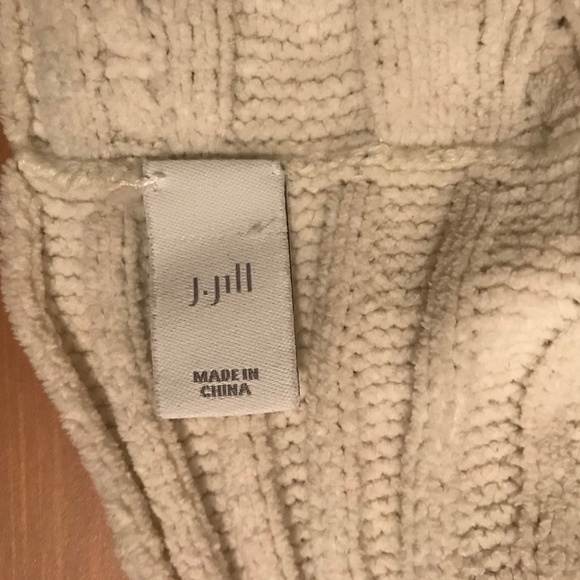 Infinity Scarf - Picture 3 of 5